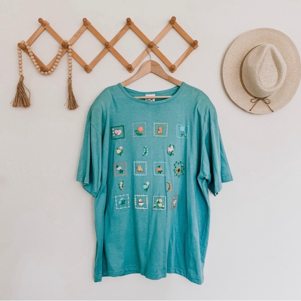 sweet blondie vintage 80’s button t shirt